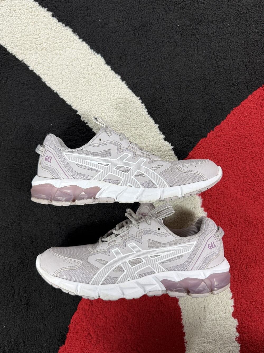 ASICS GEL Quantum 90 IV Womens Size 8 Lavender White Athletic Running Shoes